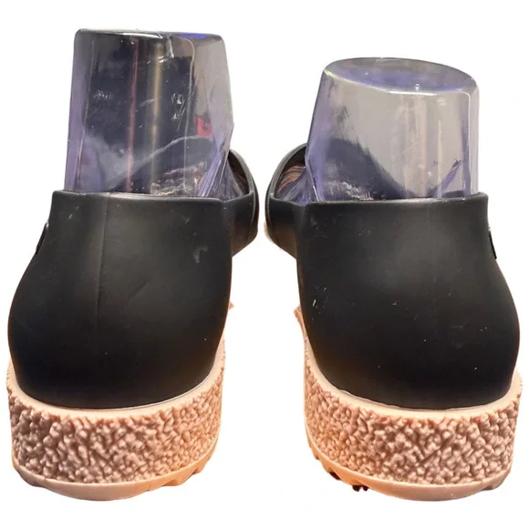 Melissa Puzzle Women 39/US 8 Peep Toe Platform Shoe Black Pink Soles Sustainable - Picture 7 of 12